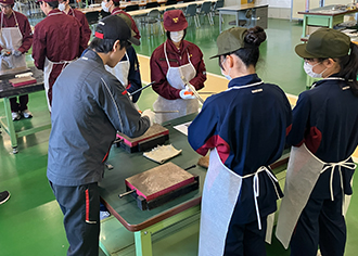 愛知県立幸田高等学校 工場見学(近隣3社合同実施)